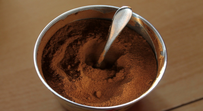 Polvere di caffè - Come allontanare le vespe da casa tua